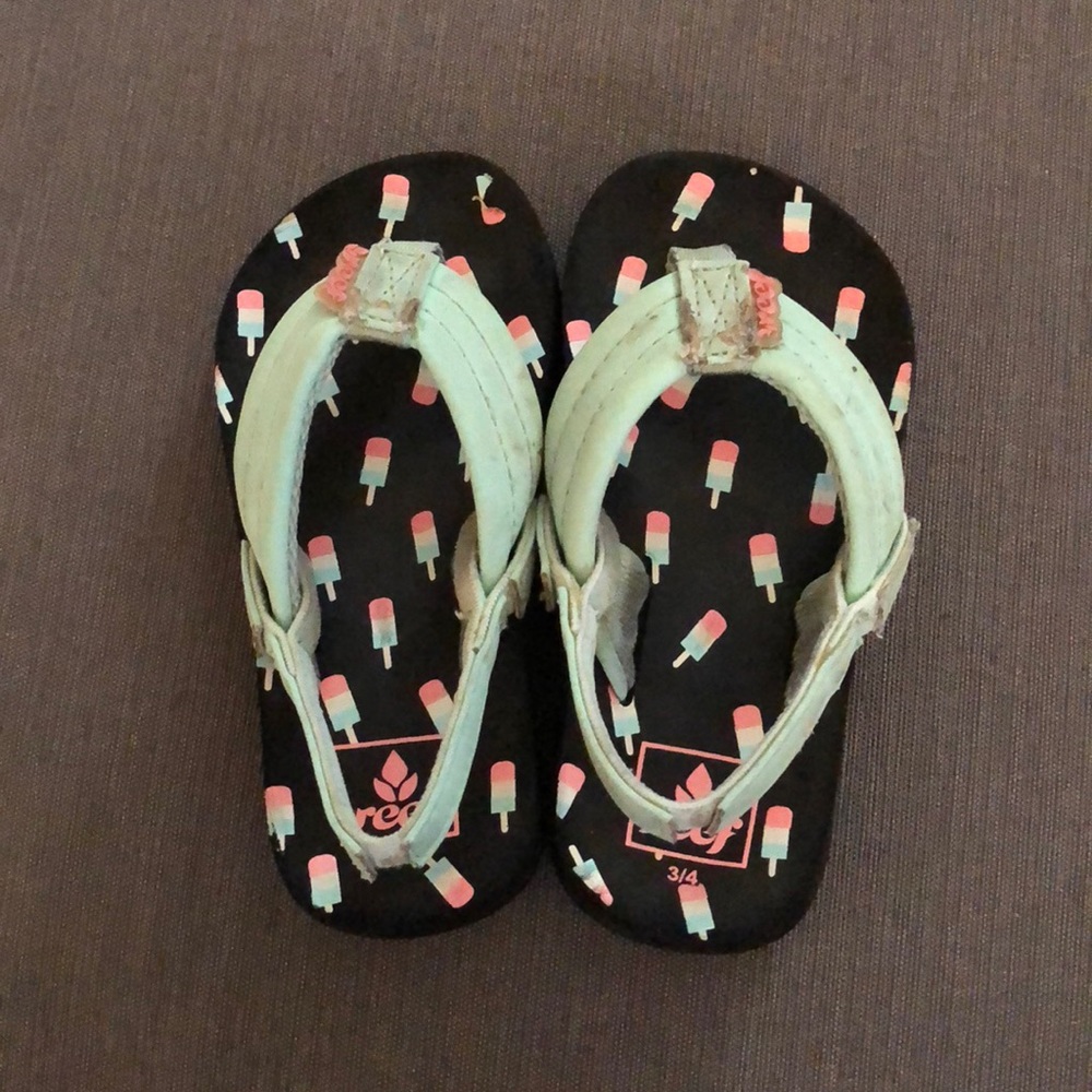 Reef flip flops